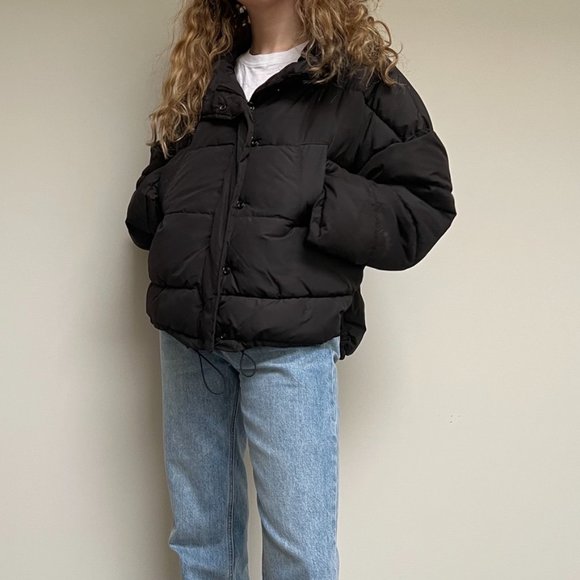 Urban Outfitters Black Cropped Puffy Jacket Size S - Picture 5 of 7